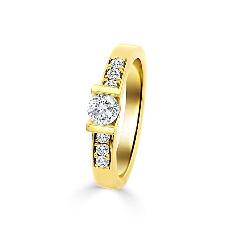 Gouden Ring met Diamant